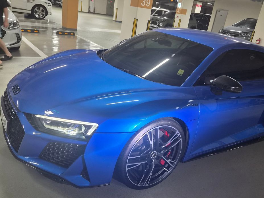 Audi R8 2021