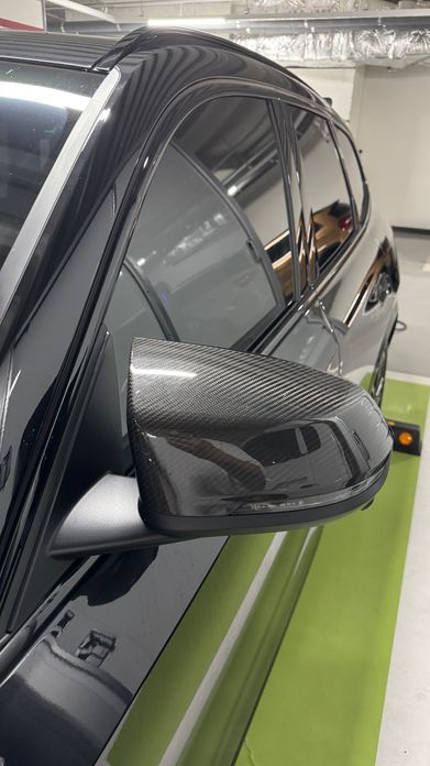 BMW iX1 2025