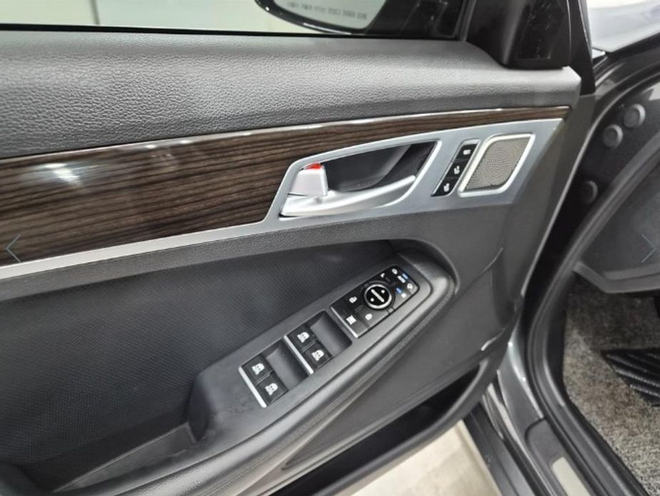 Genesis G80 2020