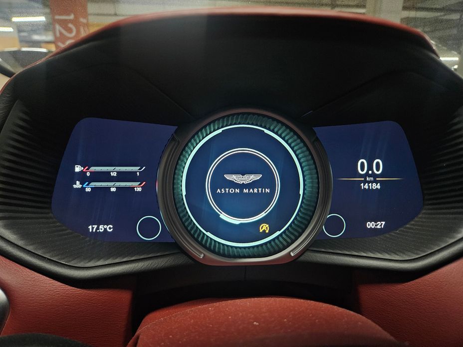 Astonmartin DB11 2020