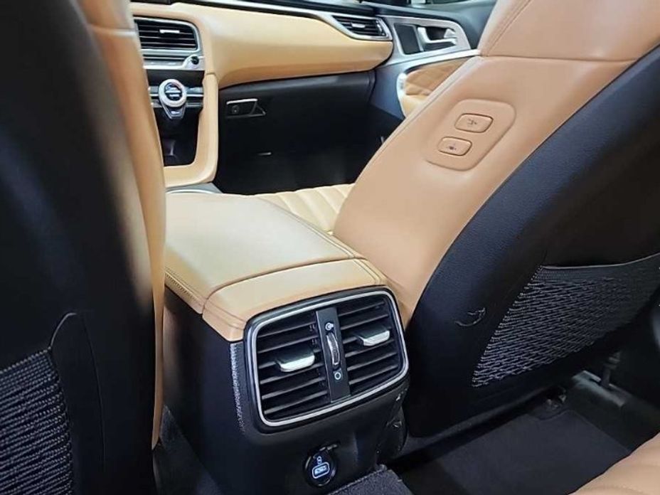 Genesis G70 2023