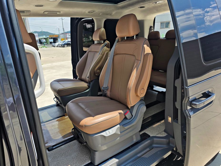 Hyundai Staria 2023