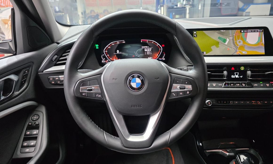 BMW 1-Series 2021