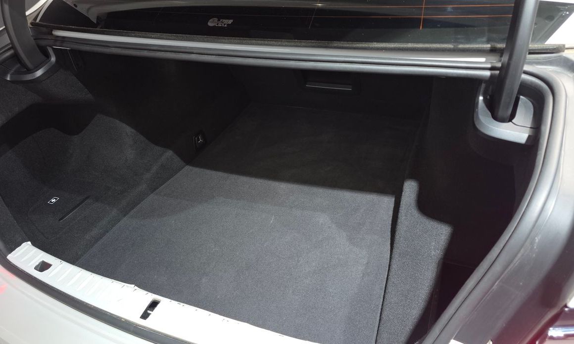 BMW 7-Series 2021