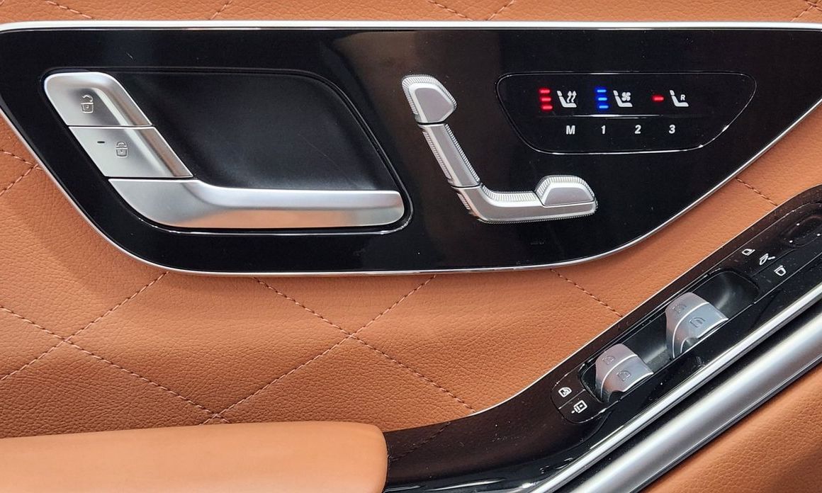 Mercedes-Benz S-Class 2025