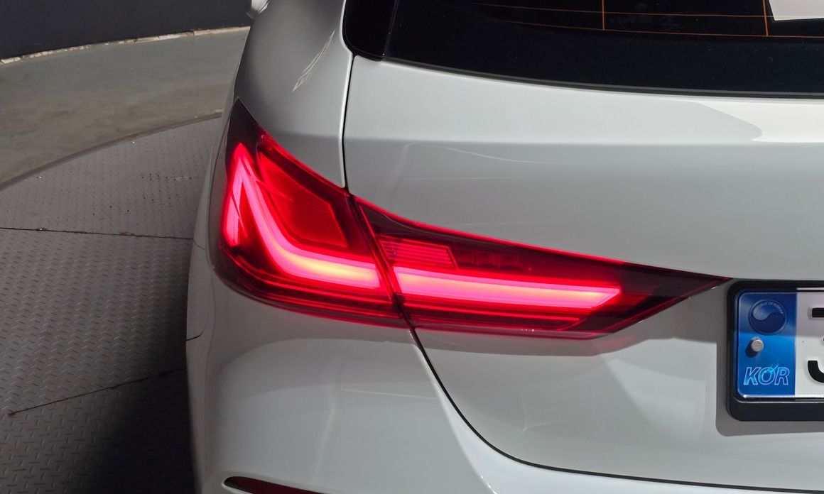 BMW 1-Series 2021