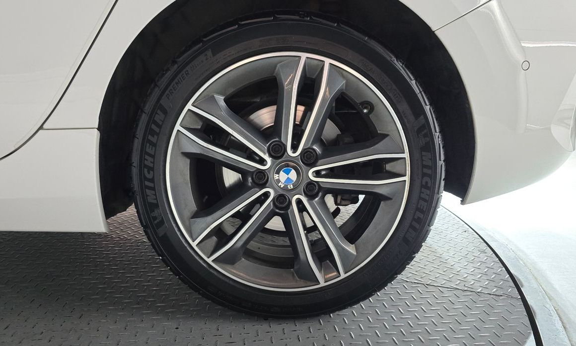 BMW 1-Series 2021