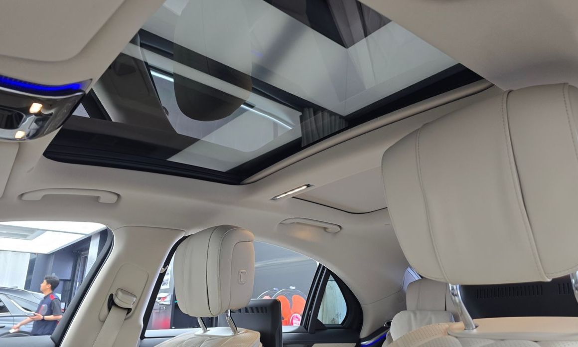 Mercedes-Benz S-Class 2023