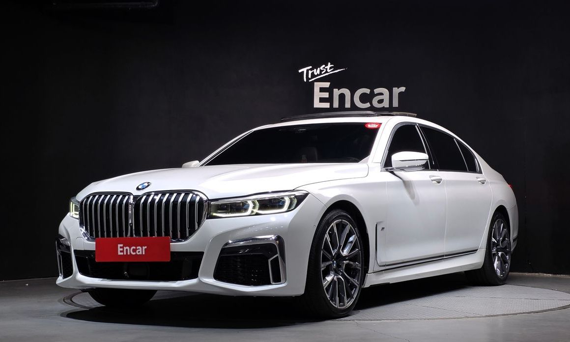 BMW 7-Series 2021