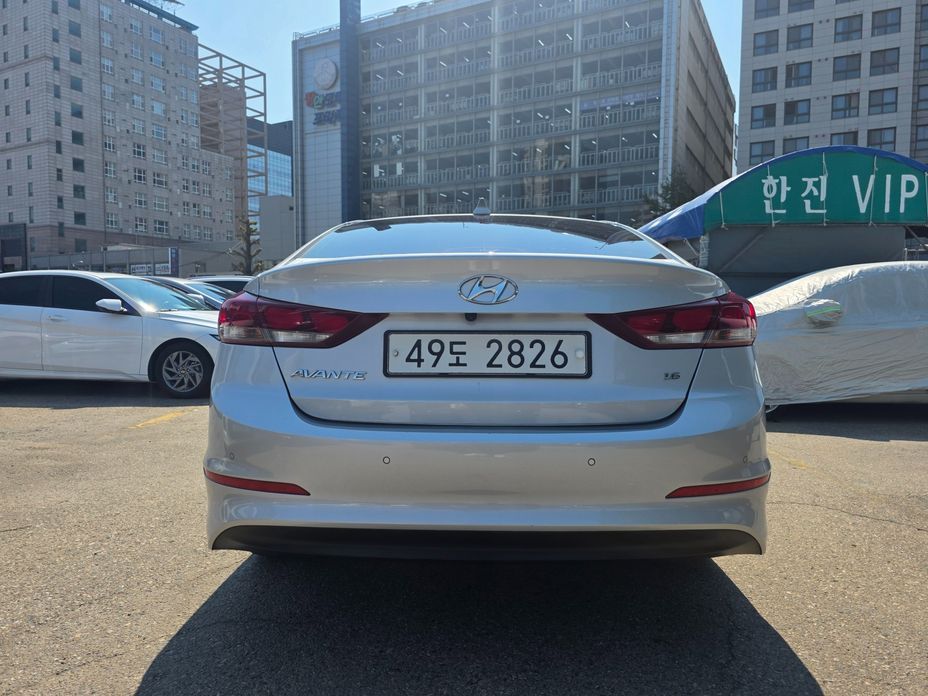 Hyundai AVANTE 2018