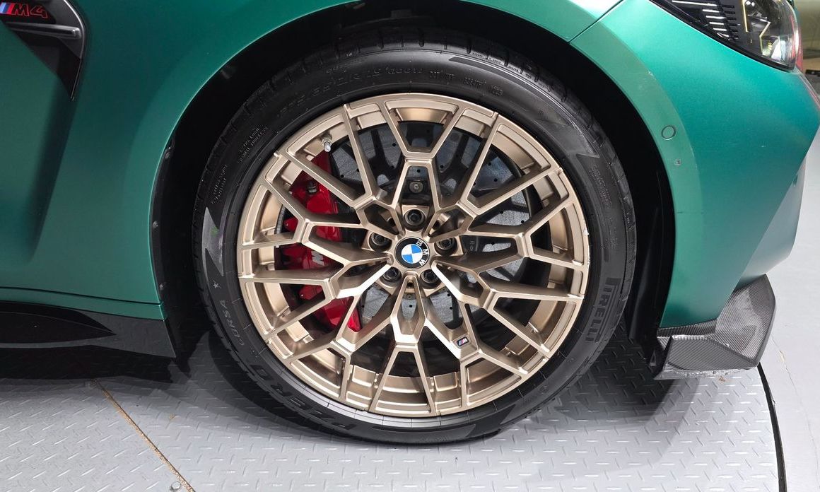 BMW M4 2025