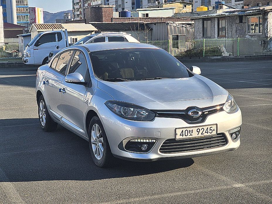 Renault-KoreaSamsung SM3 2015