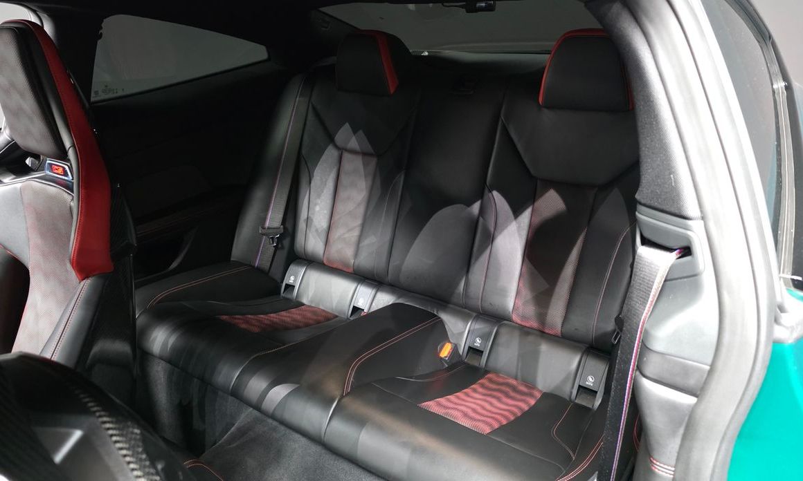 BMW M4 2025