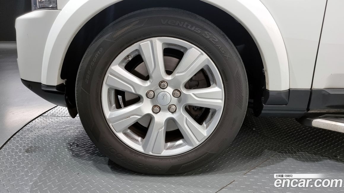 Land Rover Discovery 2016