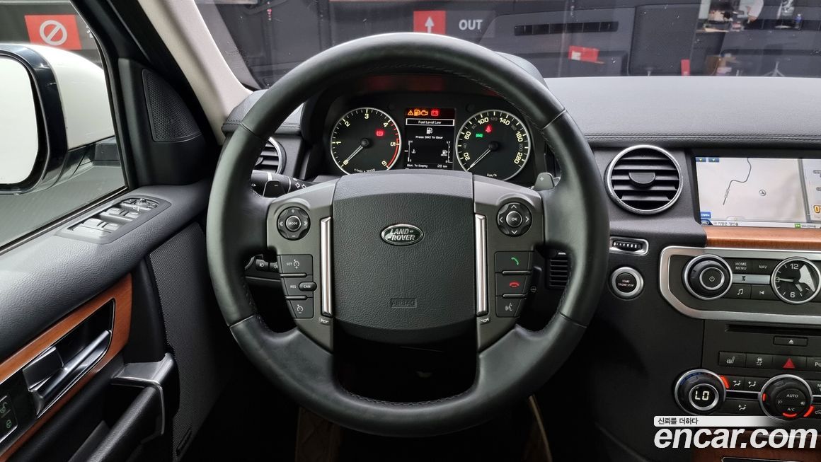 Land Rover Discovery 2016