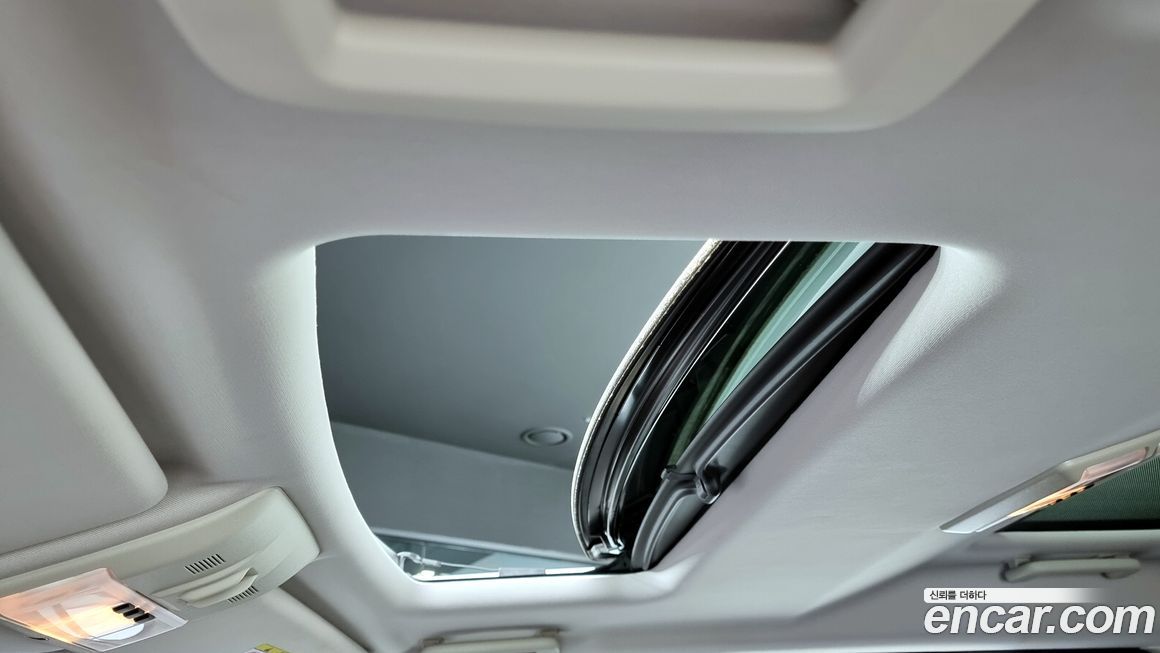 Land Rover Discovery 2016