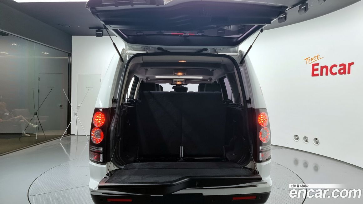 Land Rover Discovery 2016