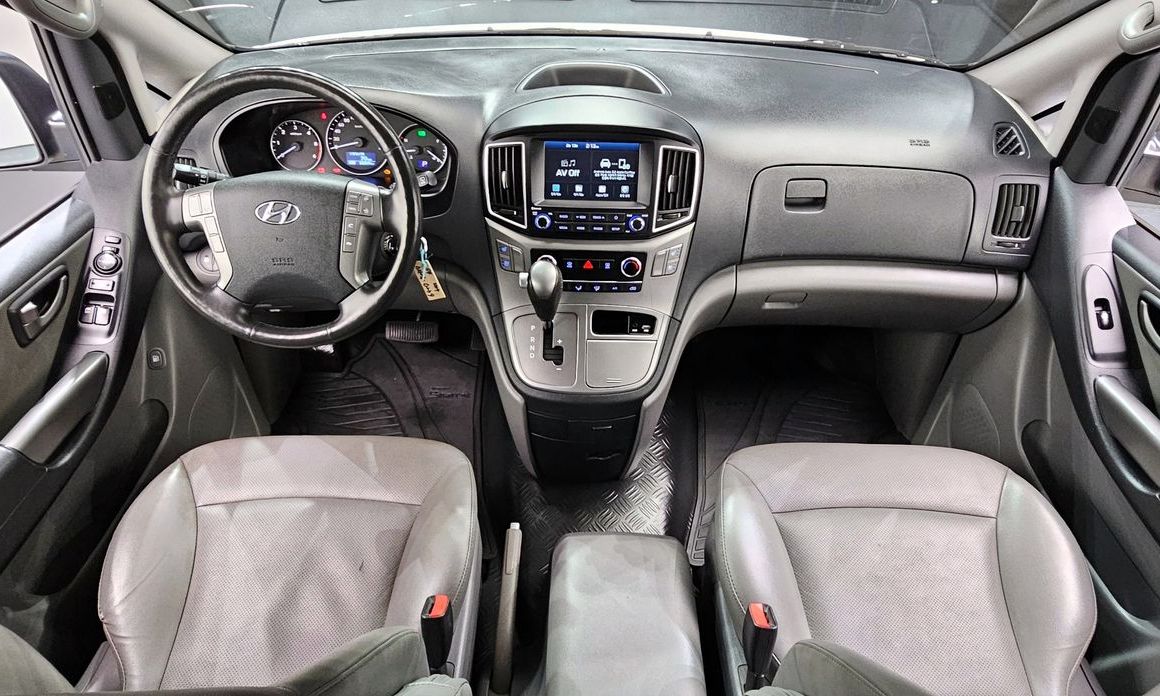 Hyundai Starex 2021