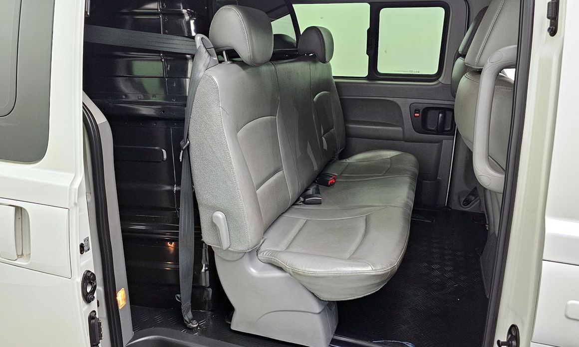Hyundai Starex 2021