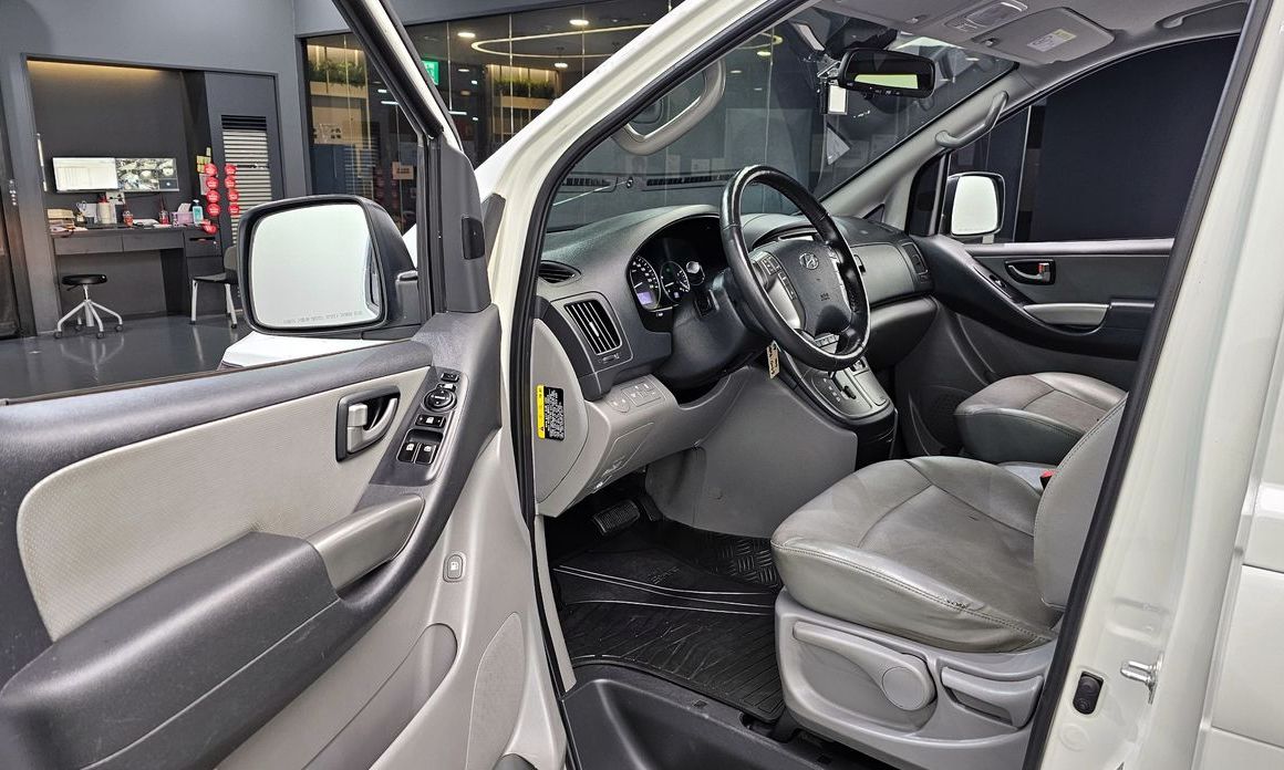 Hyundai Starex 2021