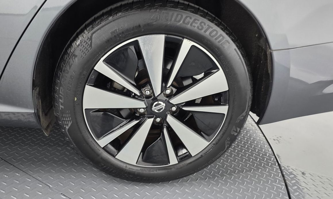 Nissan Altima 2019