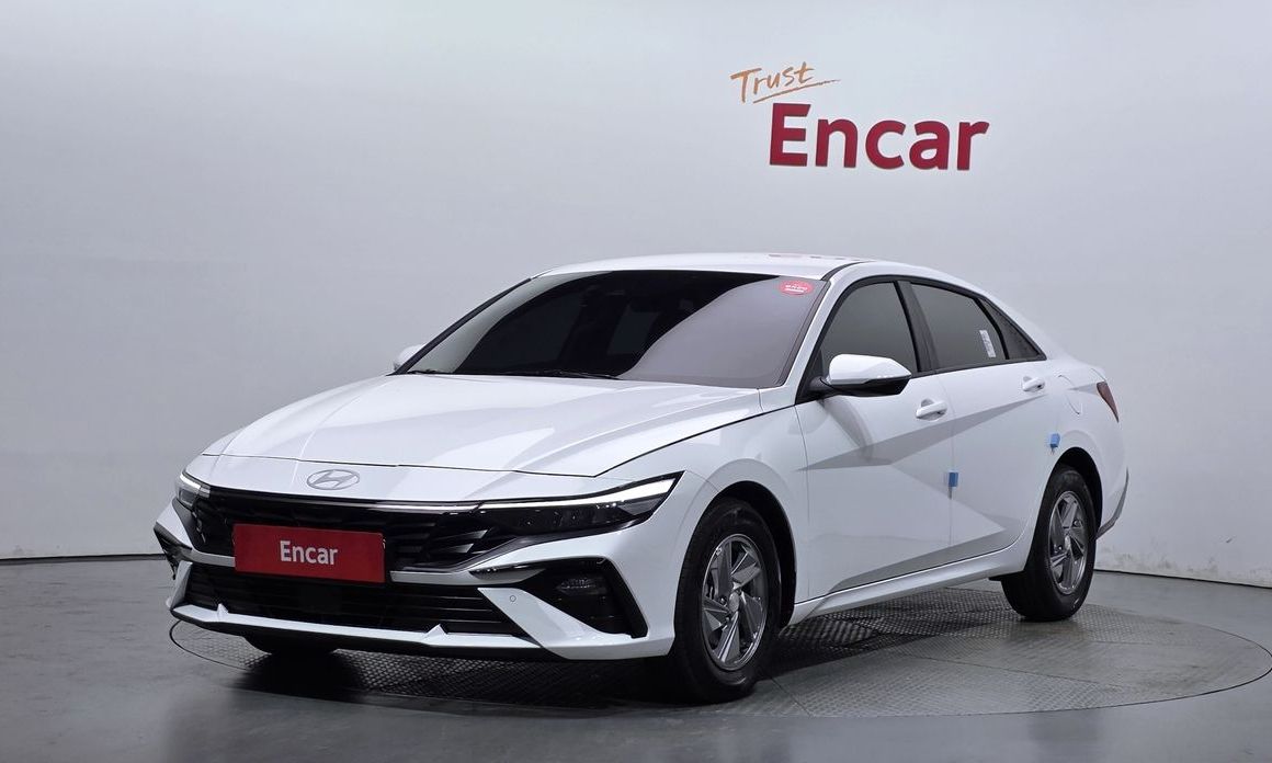 Hyundai AVANTE 2025