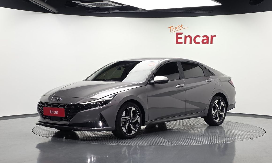 Hyundai AVANTE 2022