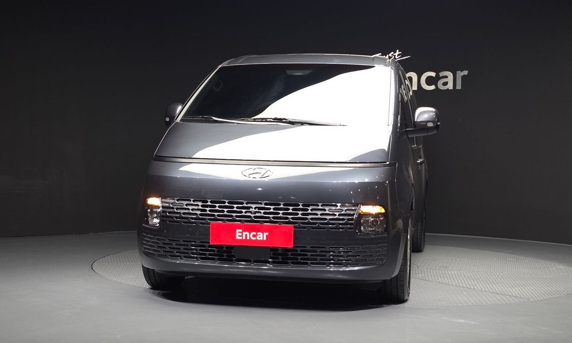 Hyundai Staria 2023
