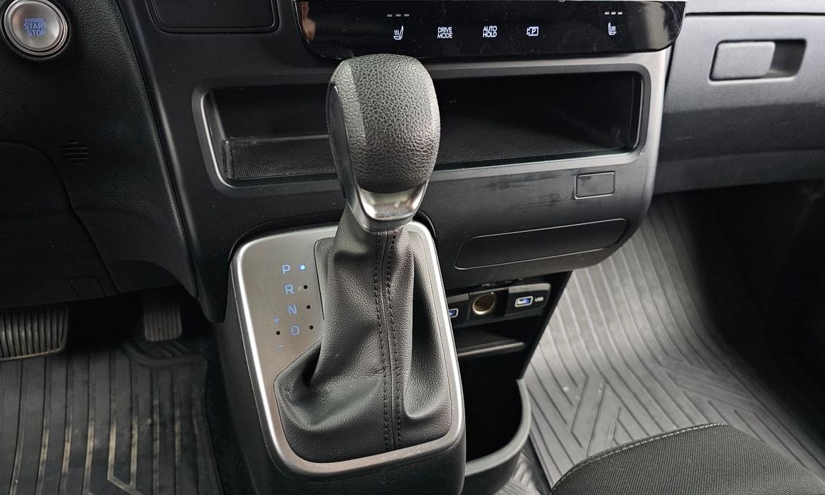 Hyundai Staria 2023