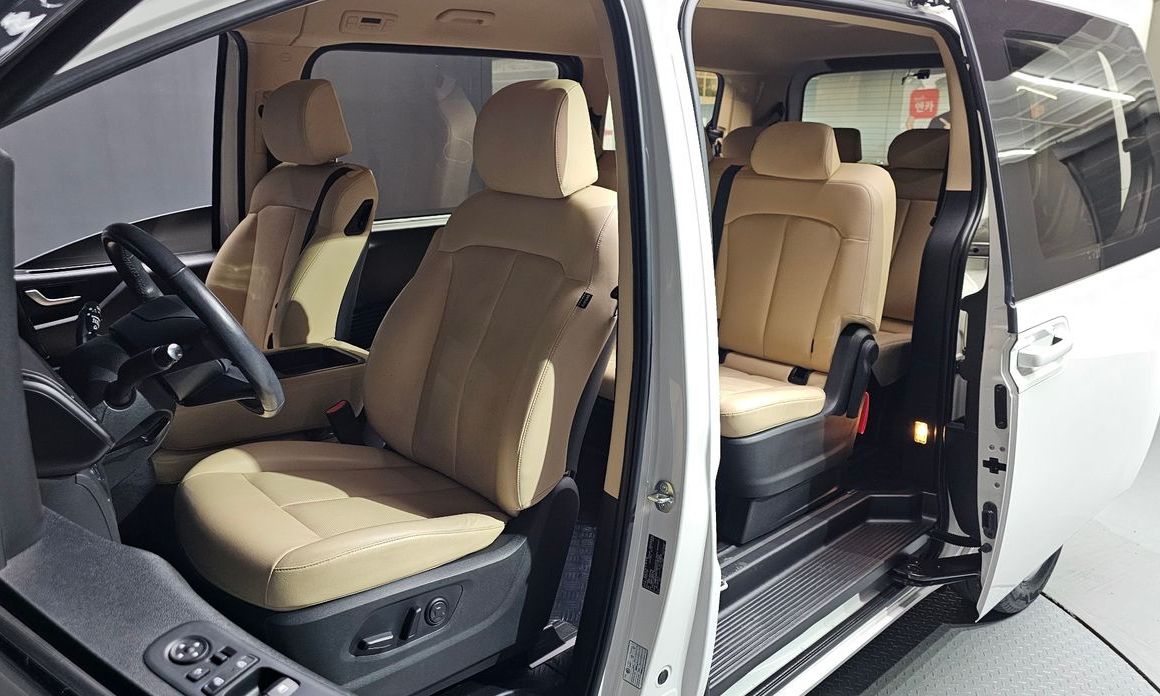 Hyundai Staria 2023