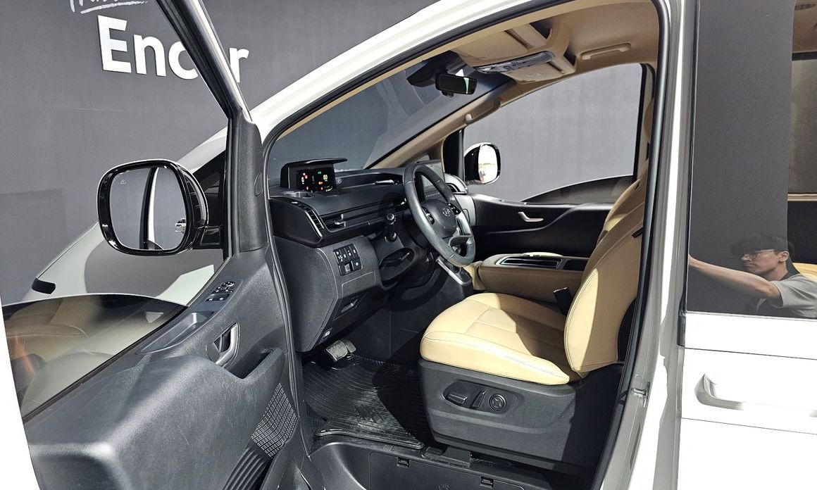 Hyundai Staria 2023