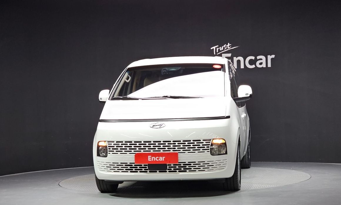 Hyundai Staria 2023