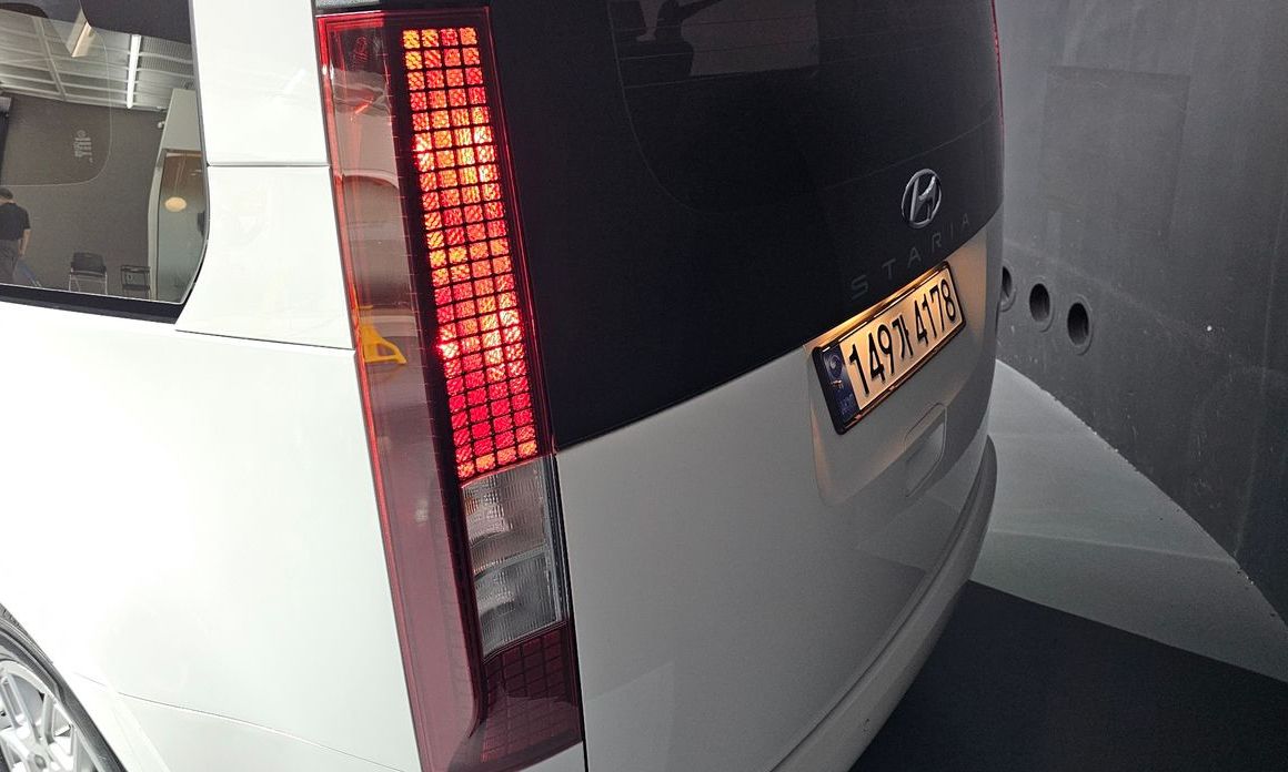 Hyundai Staria 2023