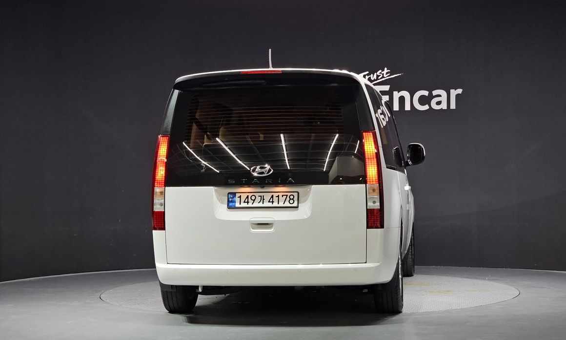 Hyundai Staria 2023