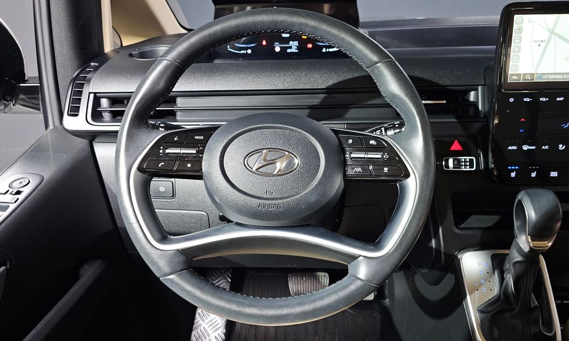 Hyundai Staria 2023