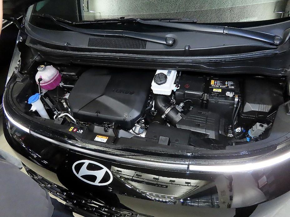 Hyundai Staria 2025