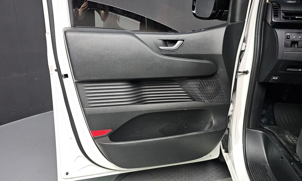 Hyundai Staria 2023