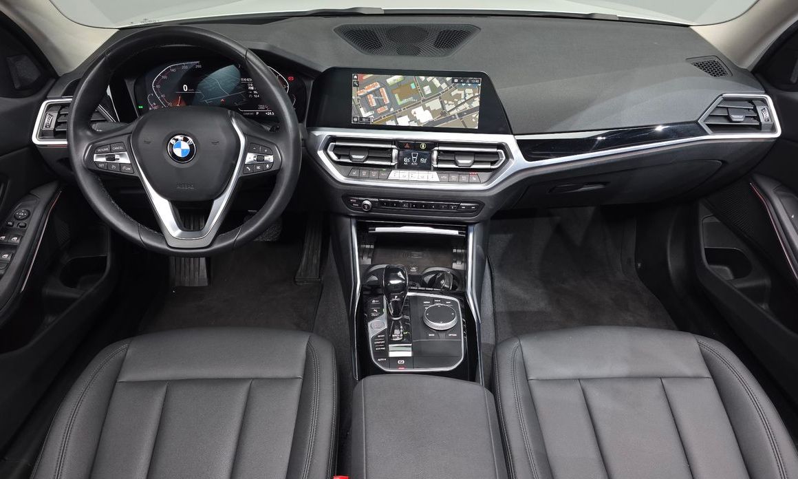 BMW 3-Series 2021