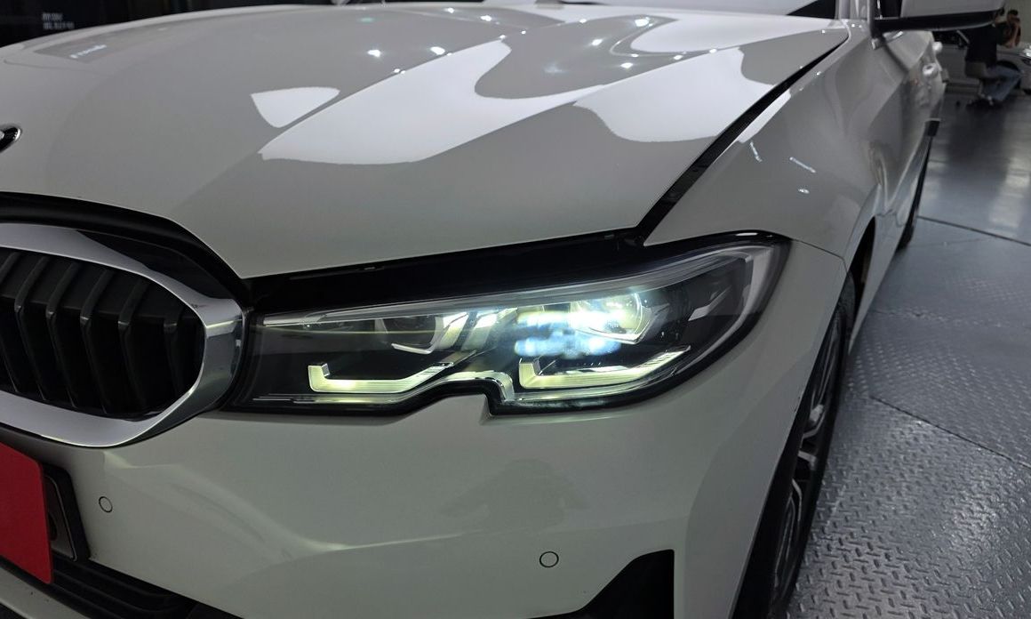 BMW 3-Series 2021