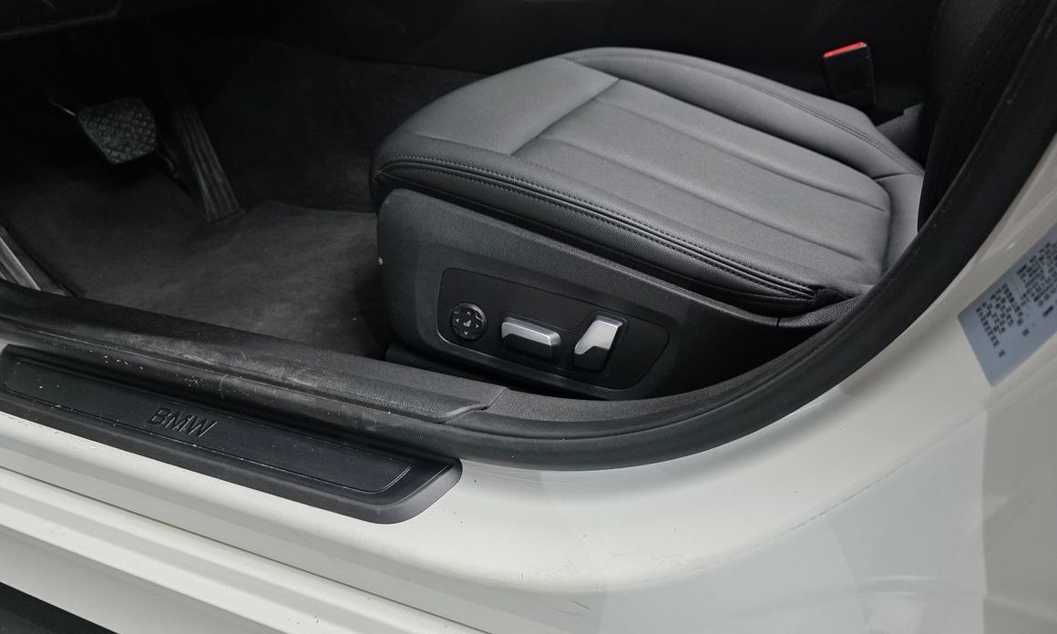 BMW 3-Series 2021