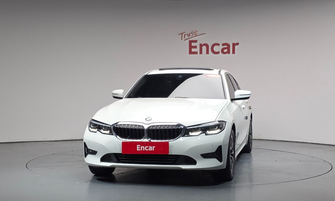 BMW 3-Series 2021