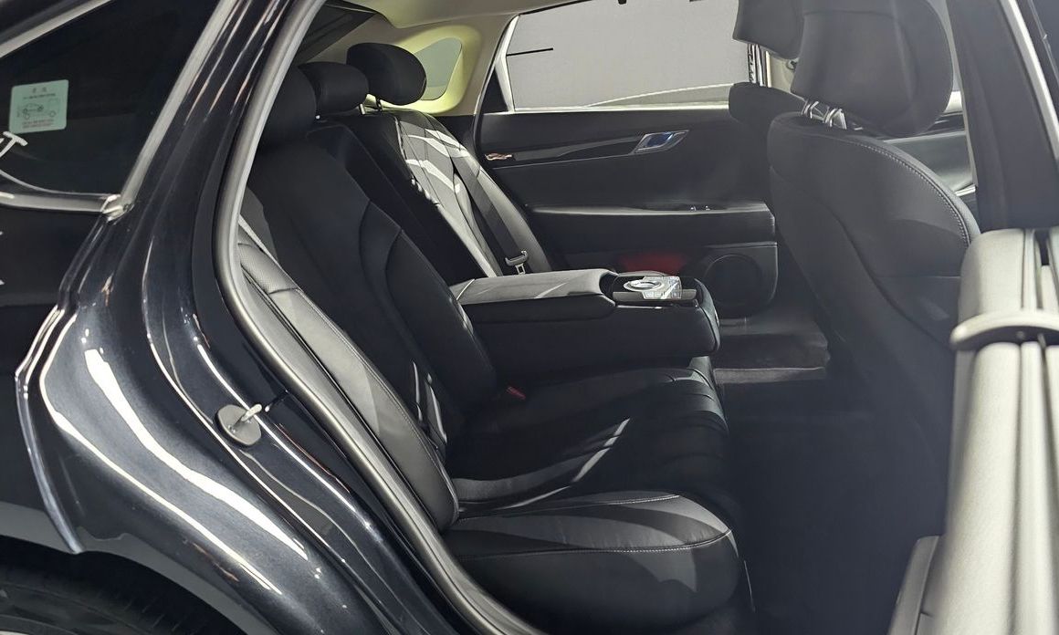 Genesis G80 2021