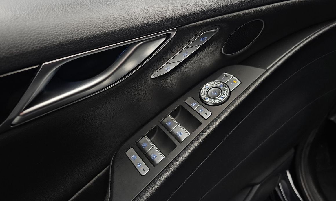 Genesis G80 2021