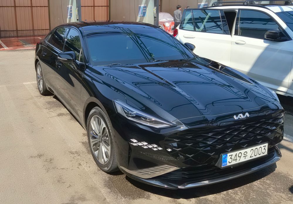 Kia K8 2023