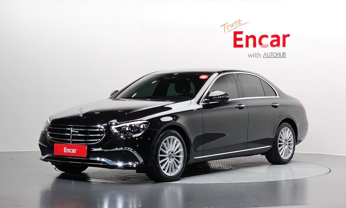 Mercedes-Benz E-Class 2021