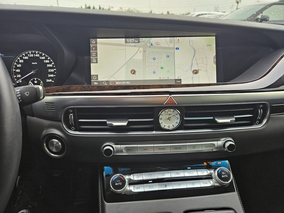 Genesis G90 2019