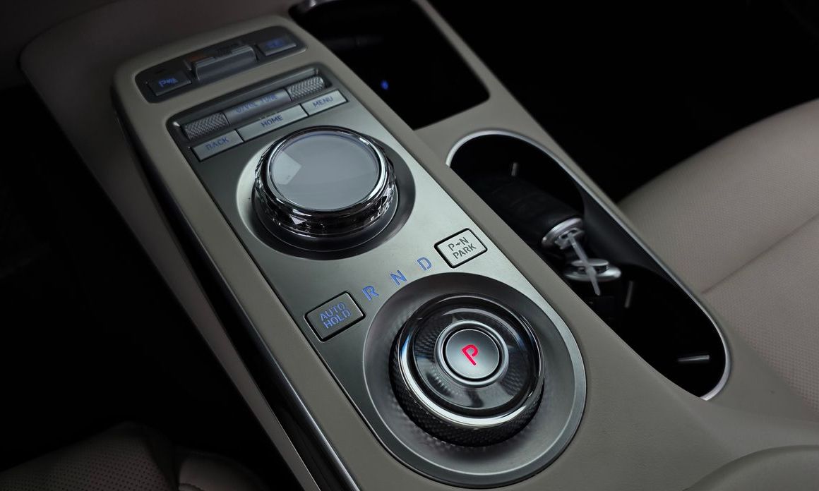 Genesis GV70 2023