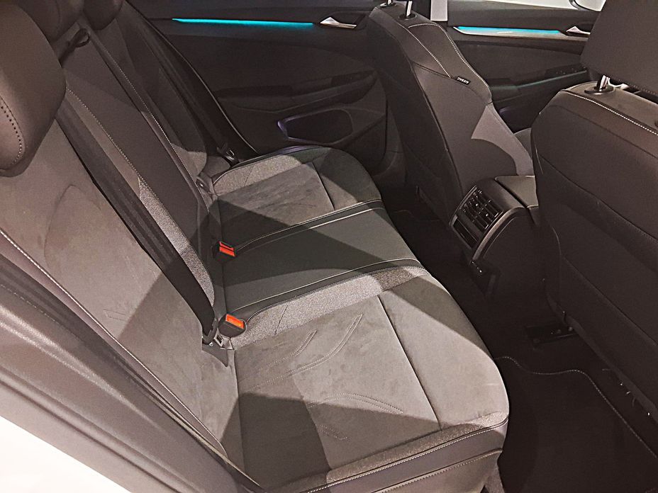 Volkswagen Golf 2025