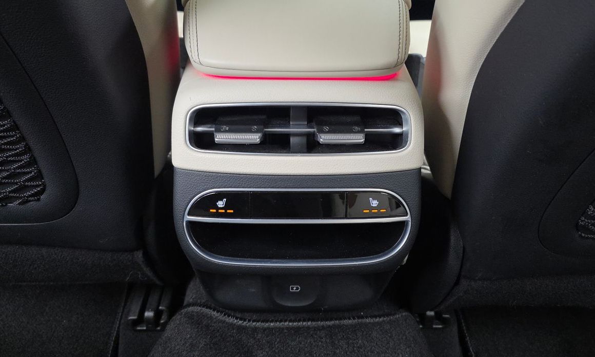 Genesis GV70 2023