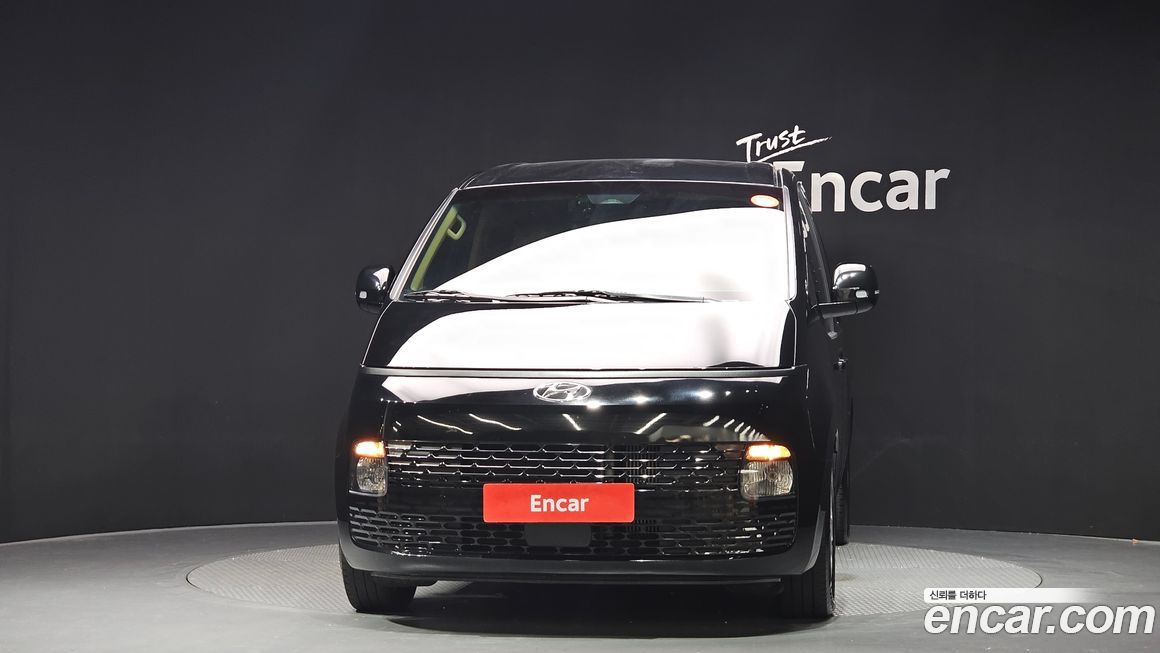 Hyundai Staria 2023